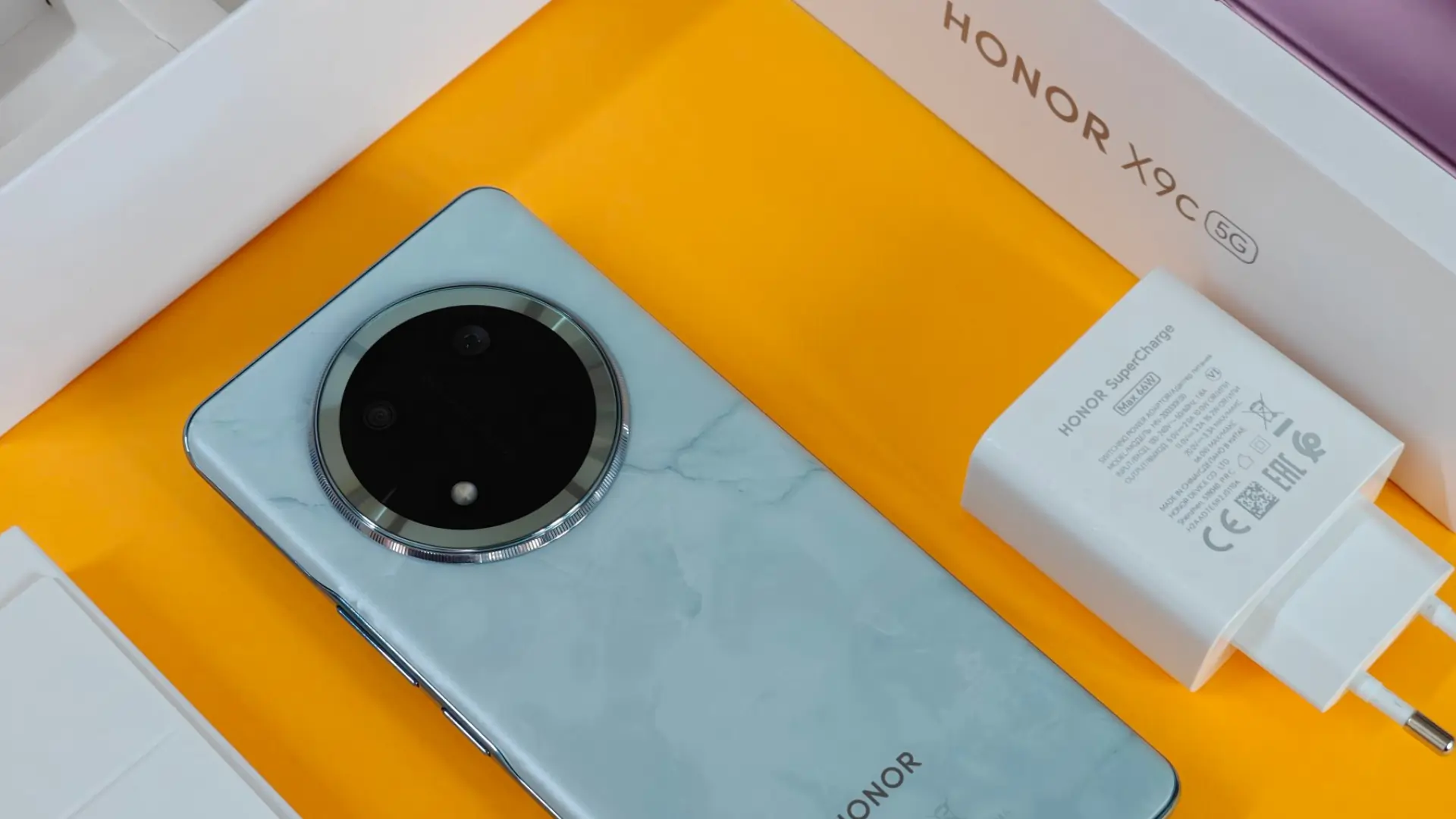 Samsung S25 FE Price Breakdown: Brilliant Specs and a Critical Complete Review