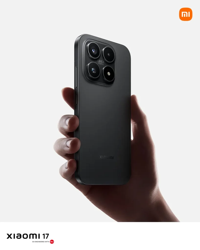 Xiaomi 17 in Black color