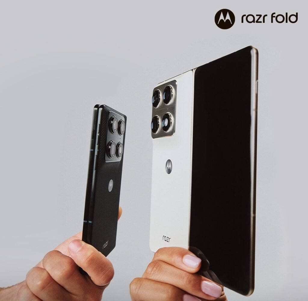 Motorola Razr Fold vs Samsung Galaxy Z Fold 7: Which Is Better? 2 Motorola Razr Fold vs Samsung Galaxy Z Fold 7