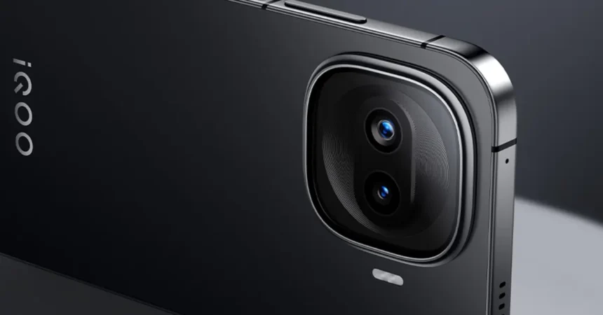 iQOO 16T Leak Reveals Large 2K Display Specs and Launch Timeline 1 iQOO 16T leak, Specs