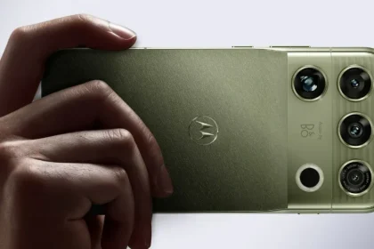 Motorola Signature 27 Snapdragon 8 Elite Extreme chip